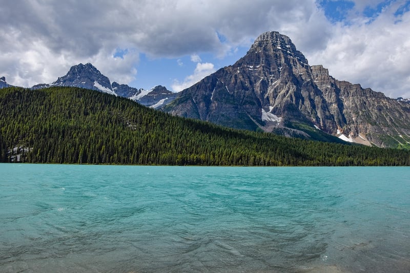 Eco-Friendly Lodge in the Canadian Rockies